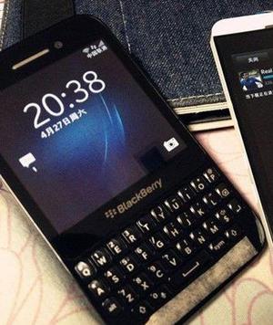 Blackberry R10 (foto 2 de 3)