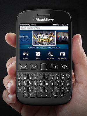 Blackberry 9720 (foto 1 de 6)
