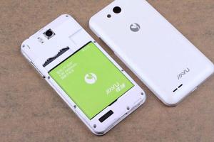 Jiayu F1 (foto 1 de 3)